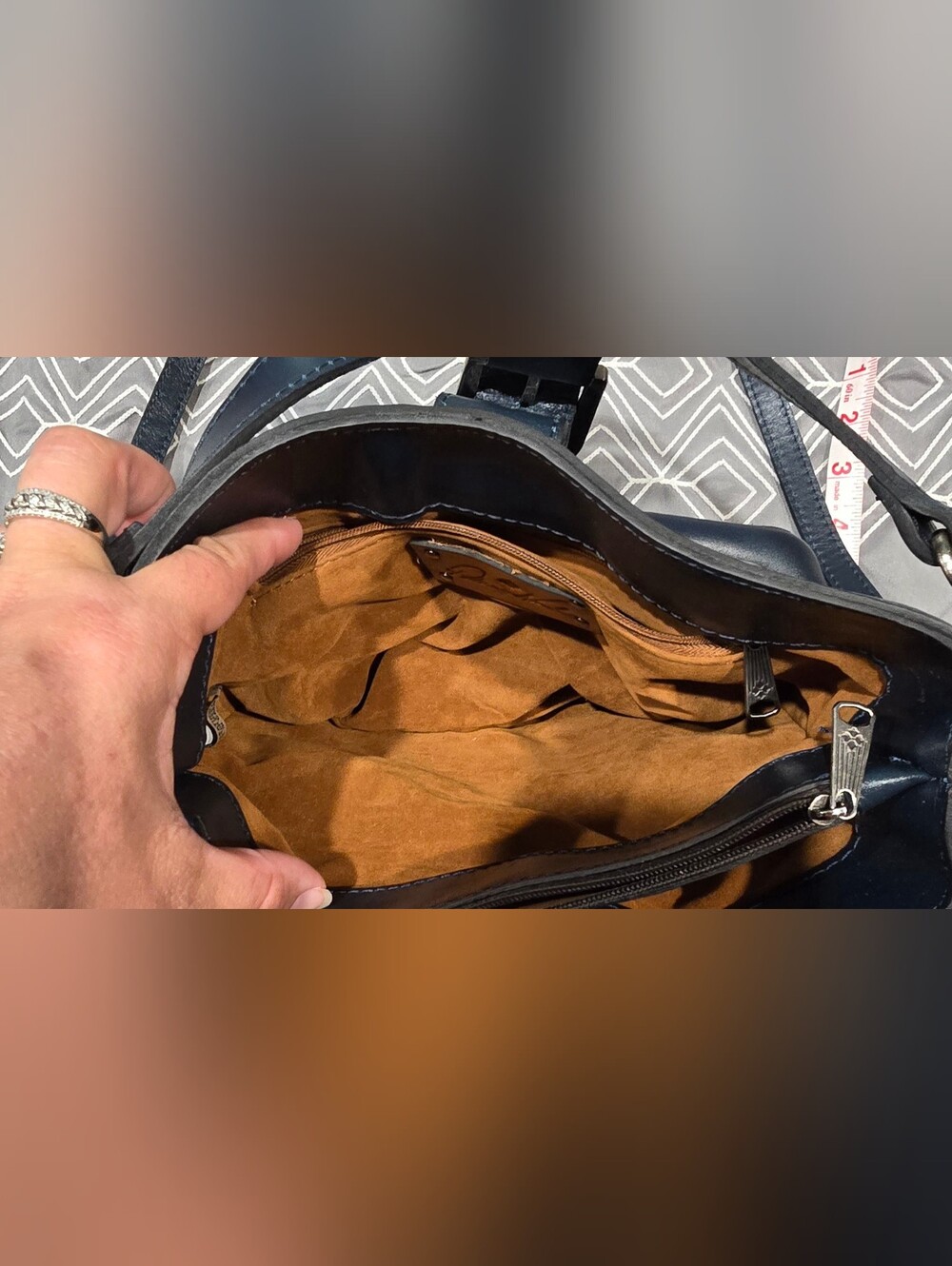 Patricia Nash Irving Bucket Bag - Picture 10 of 13